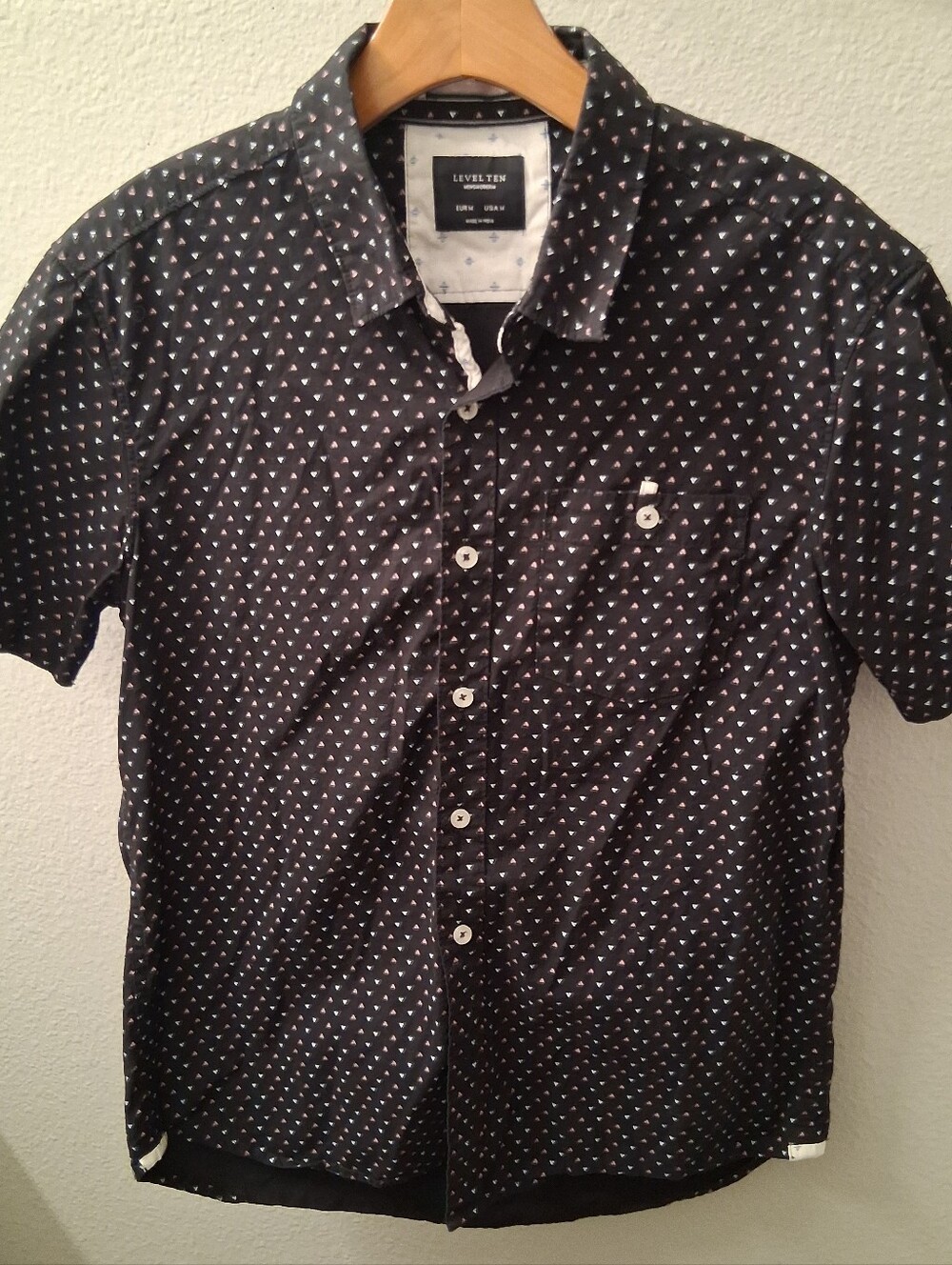 Level Ten Mens Short Sleeve Patterned Button Up Medium